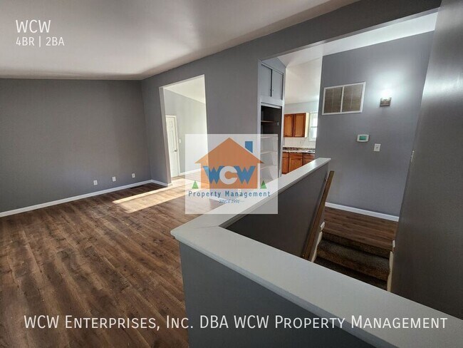 Building Photo - 3406 SW Watson Ave