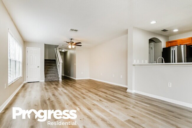 Foto del edificio - 10847 Kensington Park Ave