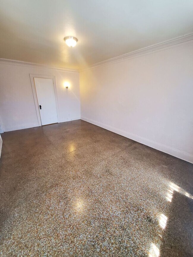 Foto del edificio - 614 6th St