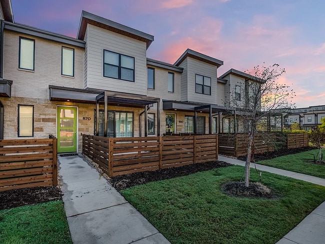 Photo - 870 Dulaney Ct Townhome