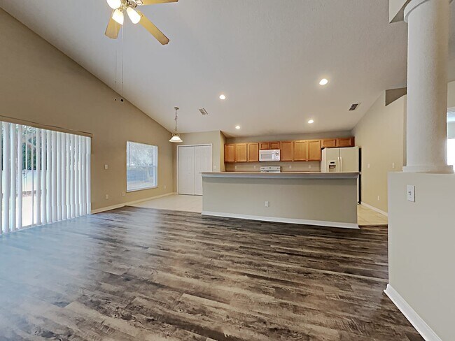 Building Photo - 4055 Waltham Forest Dr