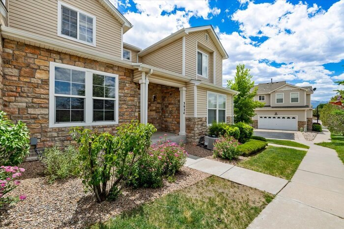 Primary Photo - 3924 Diamond Ridge View