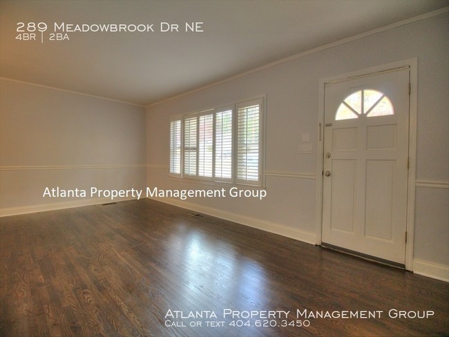 Building Photo - 289 Meadowbrook Dr NE