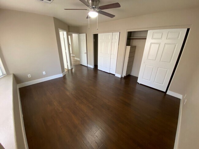 Building Photo - 3 bed/2 bath home located in Henderson