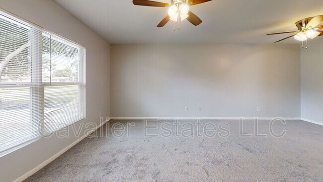 Foto del edificio - 7011 W Pocahontas Ave
