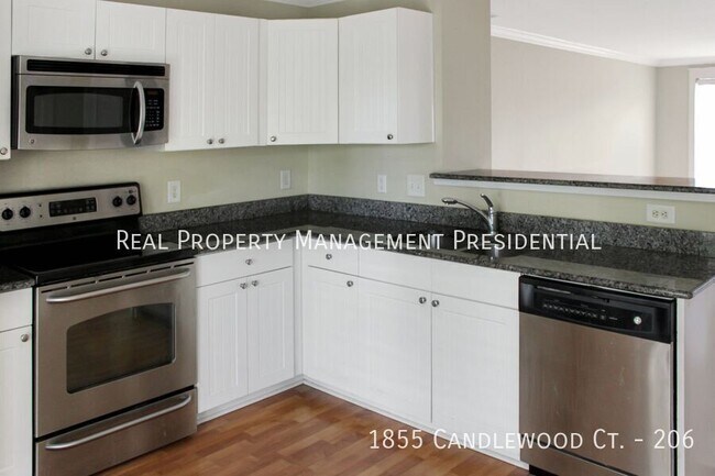 Foto del edificio - 1855 Candlewood Ct