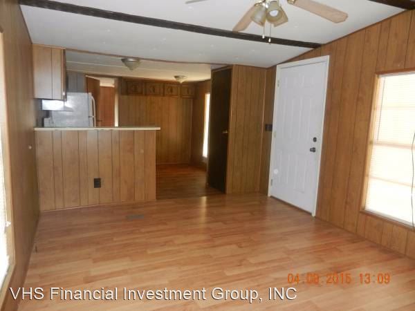 Building Photo - 2 br, 1.5 bath House - 82 CC Jones