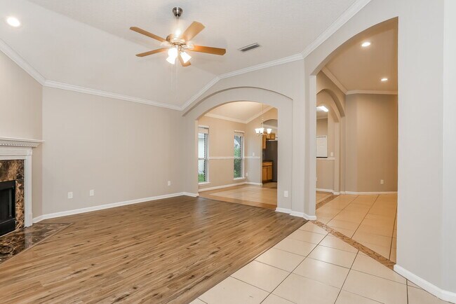 Building Photo - 5046 Cape Elizabeth Ct W