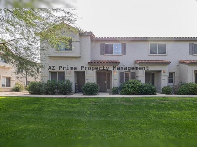 Photo - 1961 N Hartford St Townhome