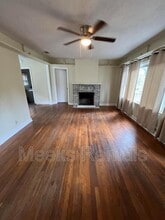 Building Photo - 1418 Ravinia Rd