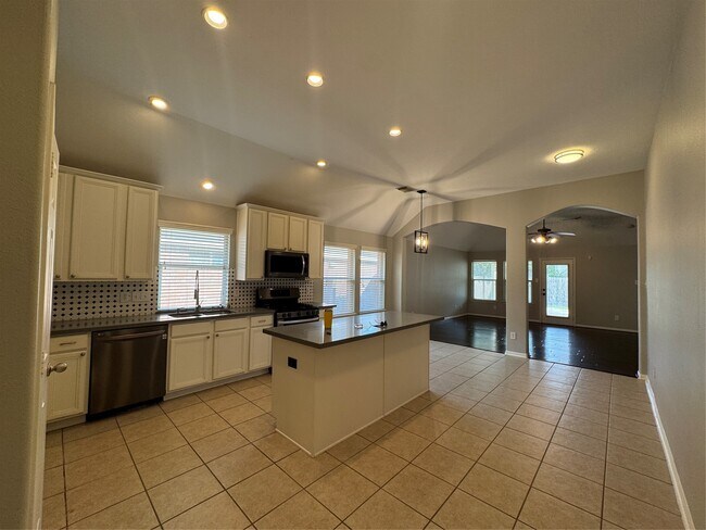 Foto del edificio - 11030 Overland Trail Dr