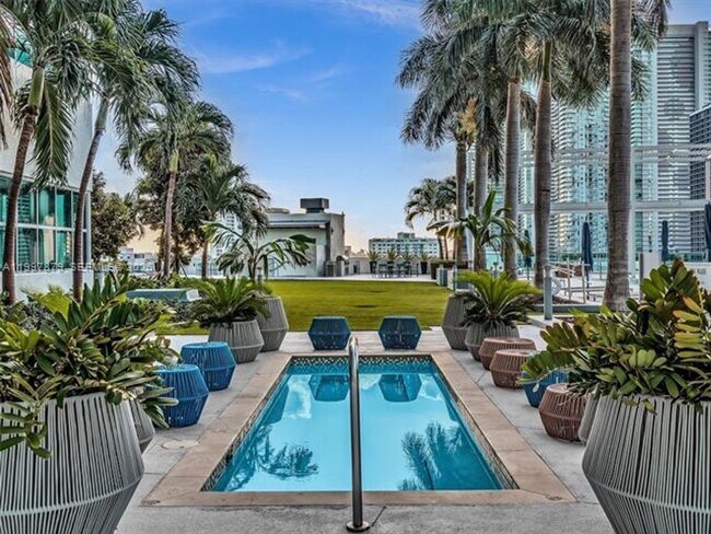 Foto del edificio - 3301 NE 1st Ave