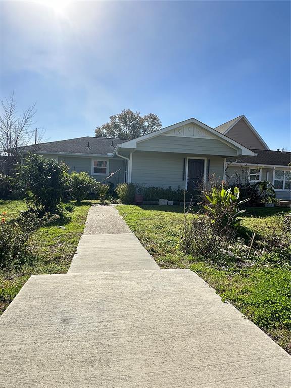 Foto del edificio - 8246 Lanham Ln