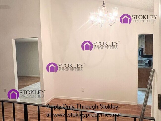 Foto del edificio - 580 Heather Pl