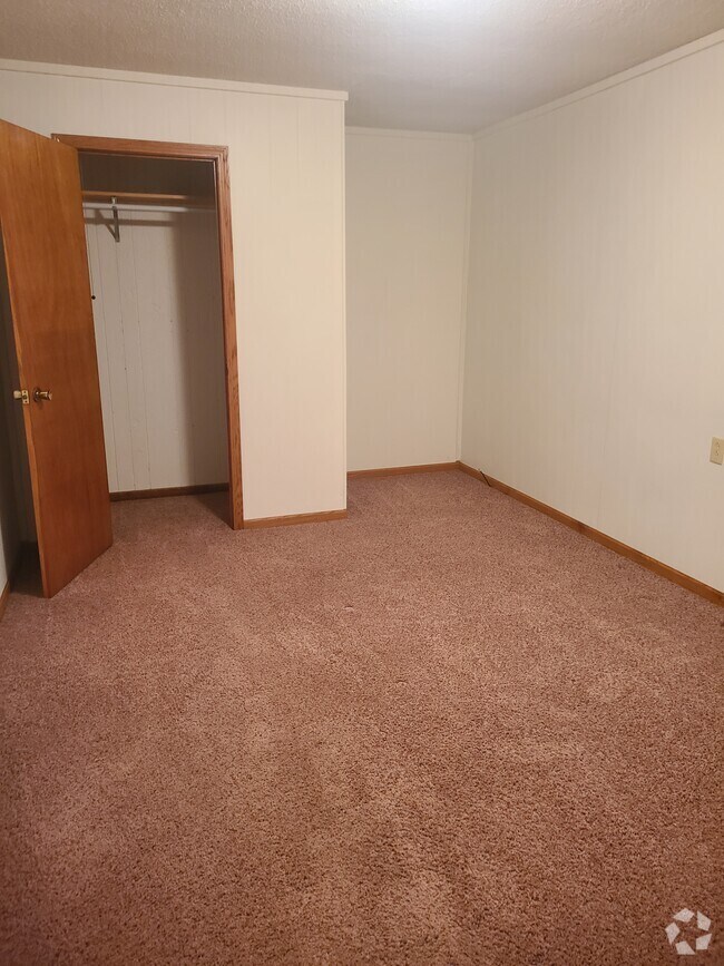 Apartments for Rent in East Dubuque IL with Air Conditioning 1