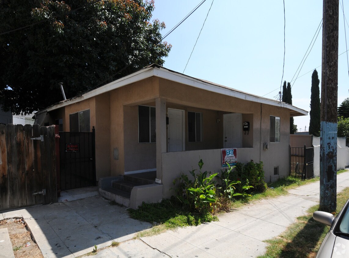 Foto del edificio - 1271 W Court St