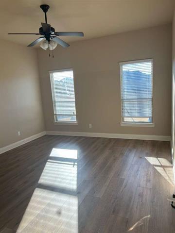 Foto del edificio - 809 Seymour Ct