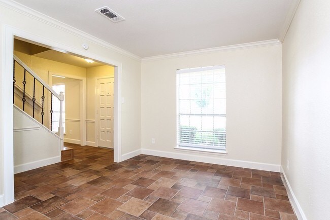 Building Photo - 11611 Marrs Dr