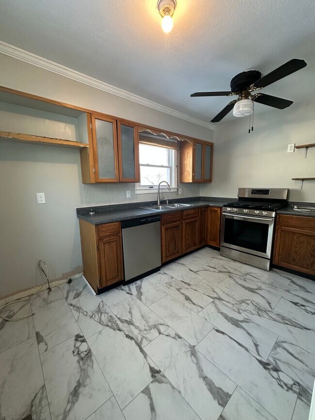 Building Photo - Beautiful Remodeled Home in Maize !!