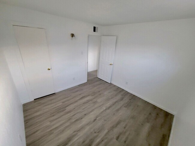 Building Photo - Charming North Valley Home!