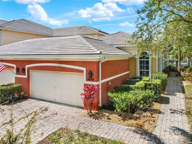 Foto del edificio - 2434 SW Island Creek Trail