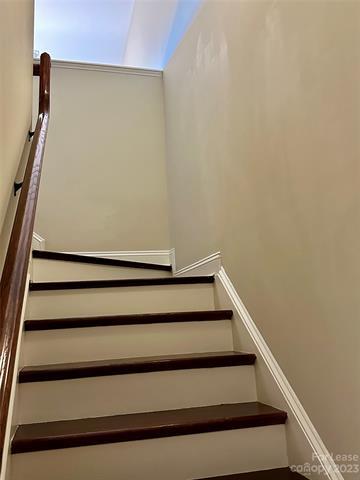 Building Photo - 301 E Tremont Ave