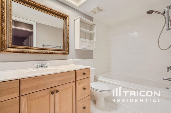 Foto del edificio - 2641 Gleneagles Dr