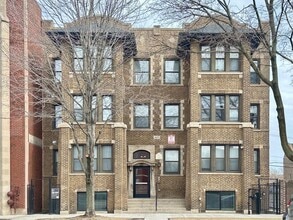 Building Photo - 4117 S Michigan Ave