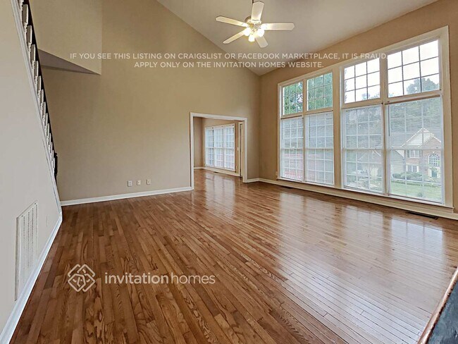 Building Photo - 8227 Beardsley Dr
