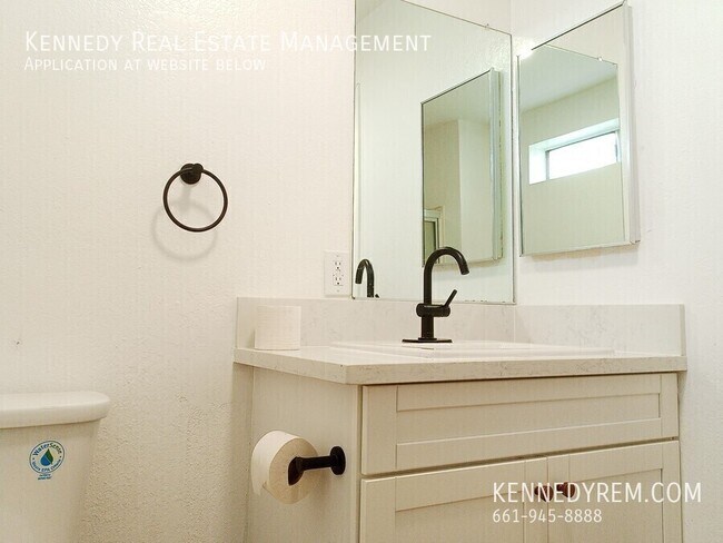 Foto del edificio - 4849 W Ave L