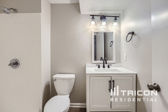 Foto del edificio - 5934 Sunrise Ct