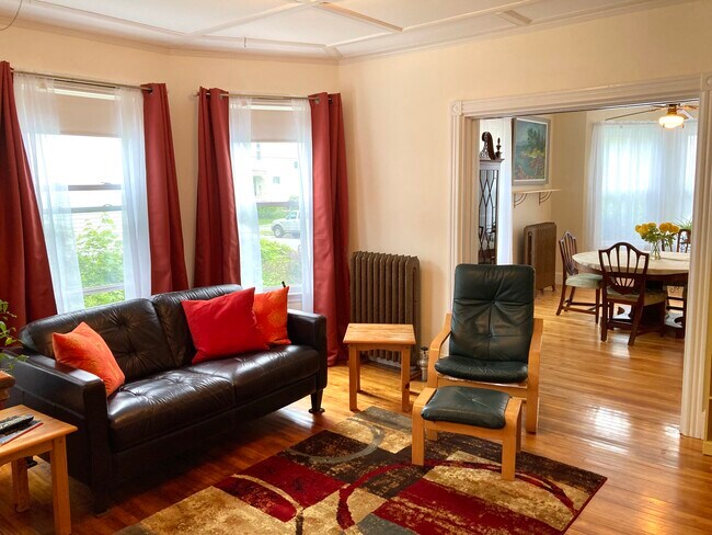 Foto del edificio - 123 Glenwood Ave