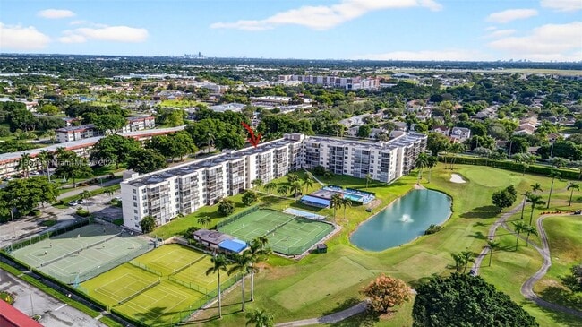 Building Photo - 8900 Washington St