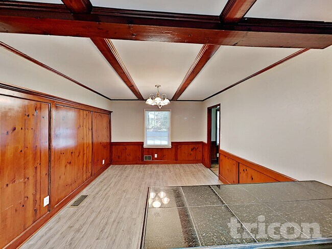 Foto del edificio - 1606 Huntington Dr