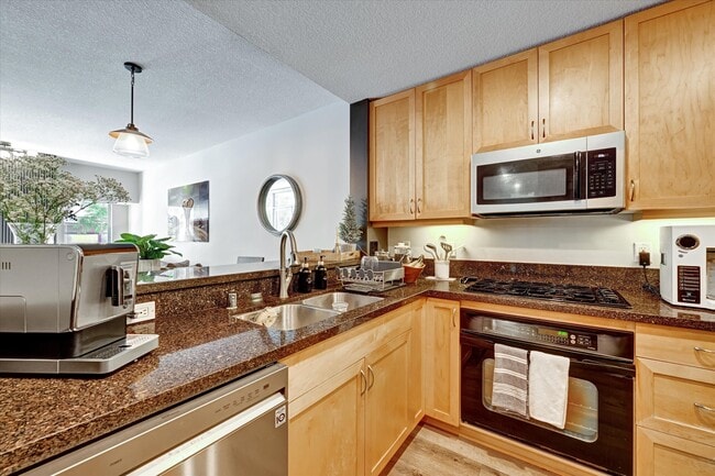 Foto del edificio - 850 Beech St