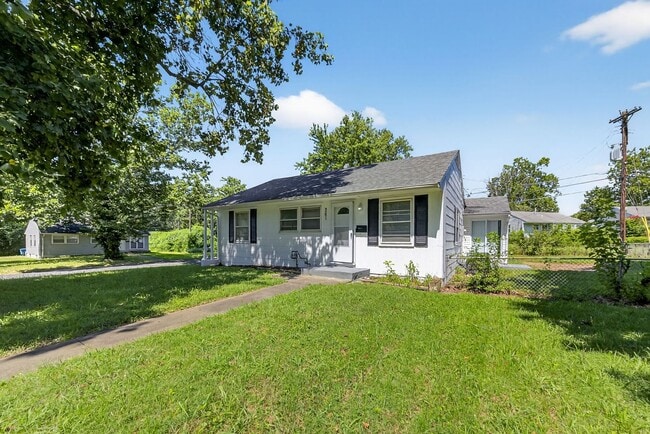 Photo - 261 Cameron Rd House