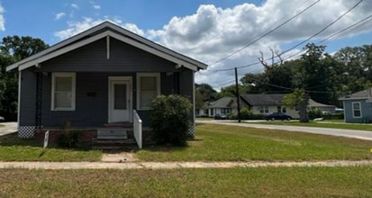 Building Photo - 2781 Sabine Pass Ave