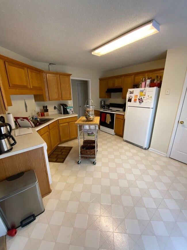 Foto del edificio - Spacious 3/2 House in Snapfinger!