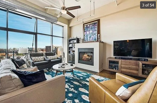 Foto principal - 1224 W Van Buren St