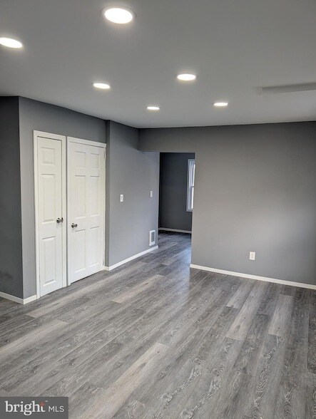 Foto del edificio - 246 Pierce St