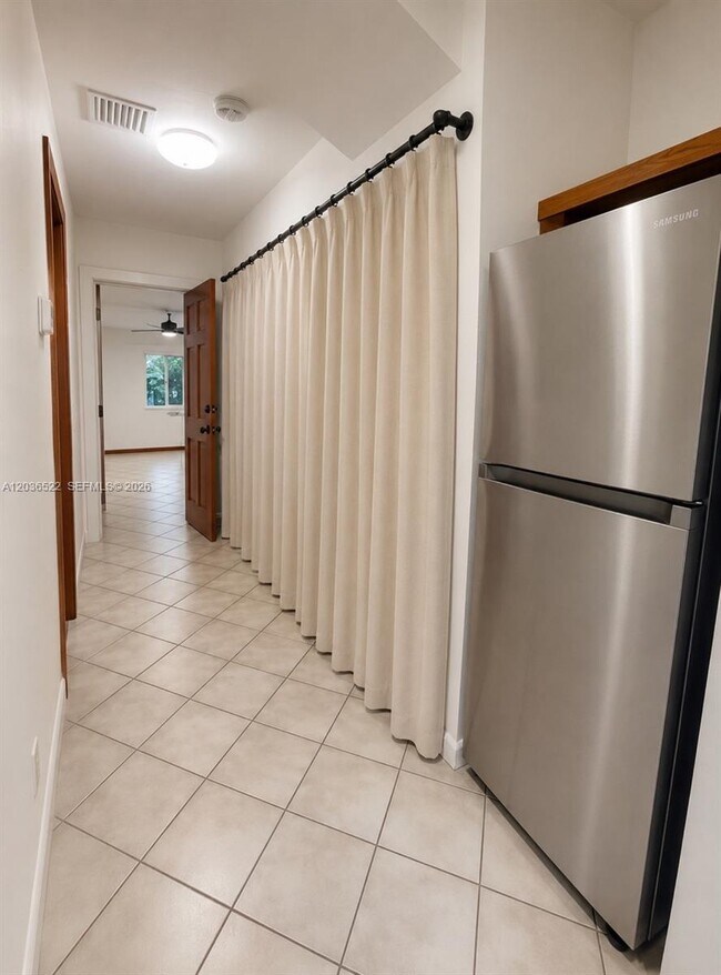 Foto del edificio - 1005 SW 30th St