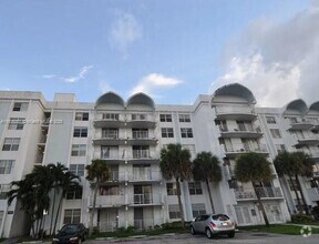 Building Photo - 488 NW 165th St