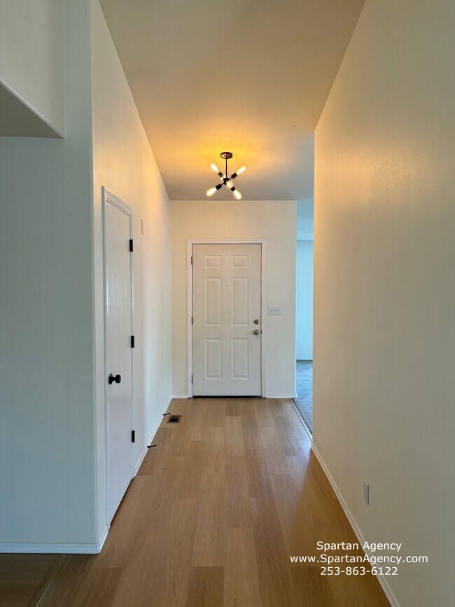 Foto del edificio - 1020 Academy St