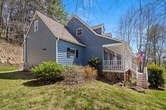 Building Photo - 15 Moriah Ln