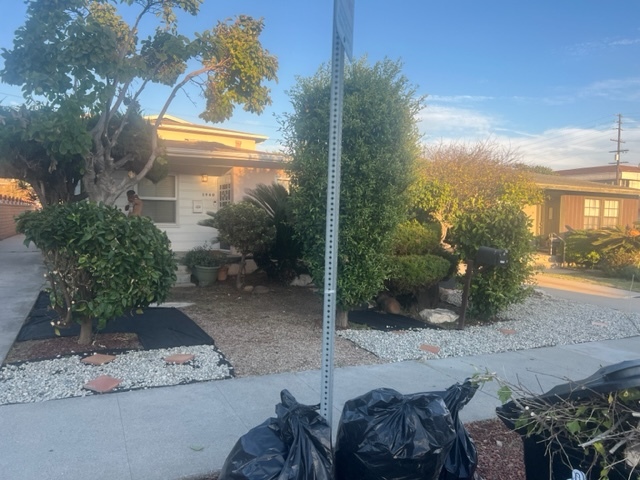 Recently remodel very clean - 1940 Stoner Ave