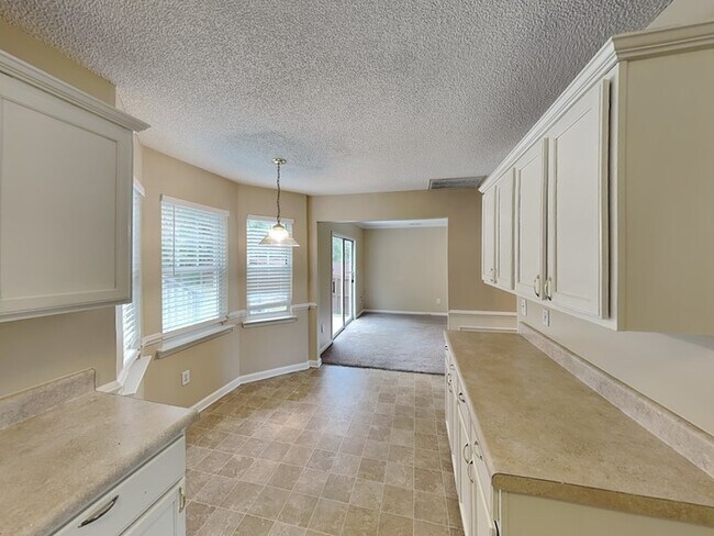 Building Photo - 10309 Layton Ridge Ln