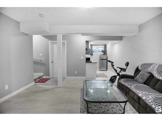 Building Photo - 2333 Wonnacott Crescent