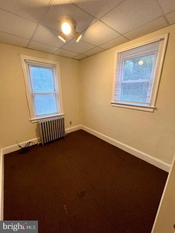 Foto del edificio - 46 Holland Ave