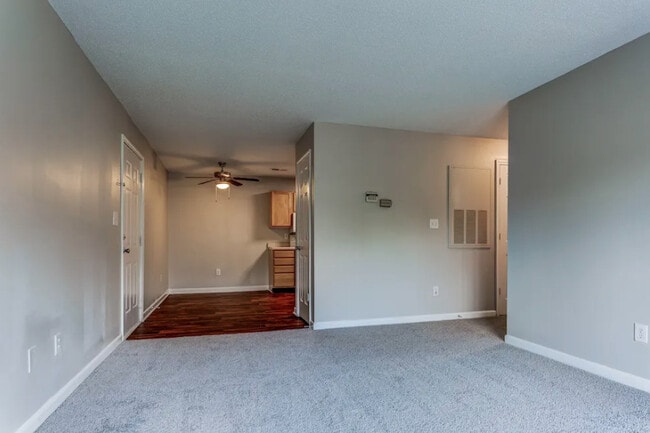 2 BR, 2BA - 1060SF Living Room - Grand Summit Apartments