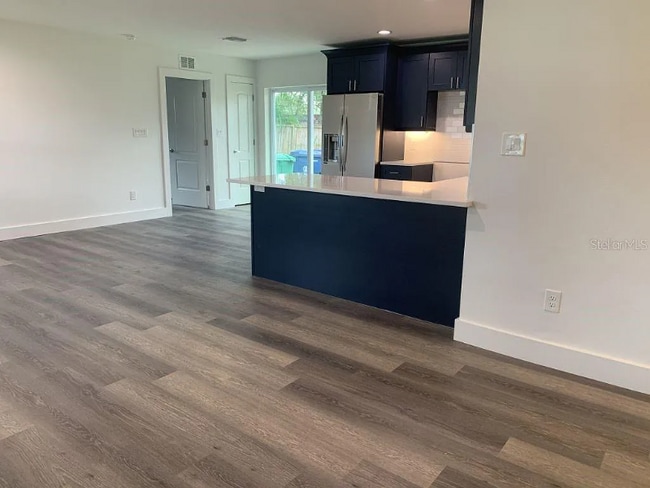 Foto del edificio - 4229 W Bay Vista Ave